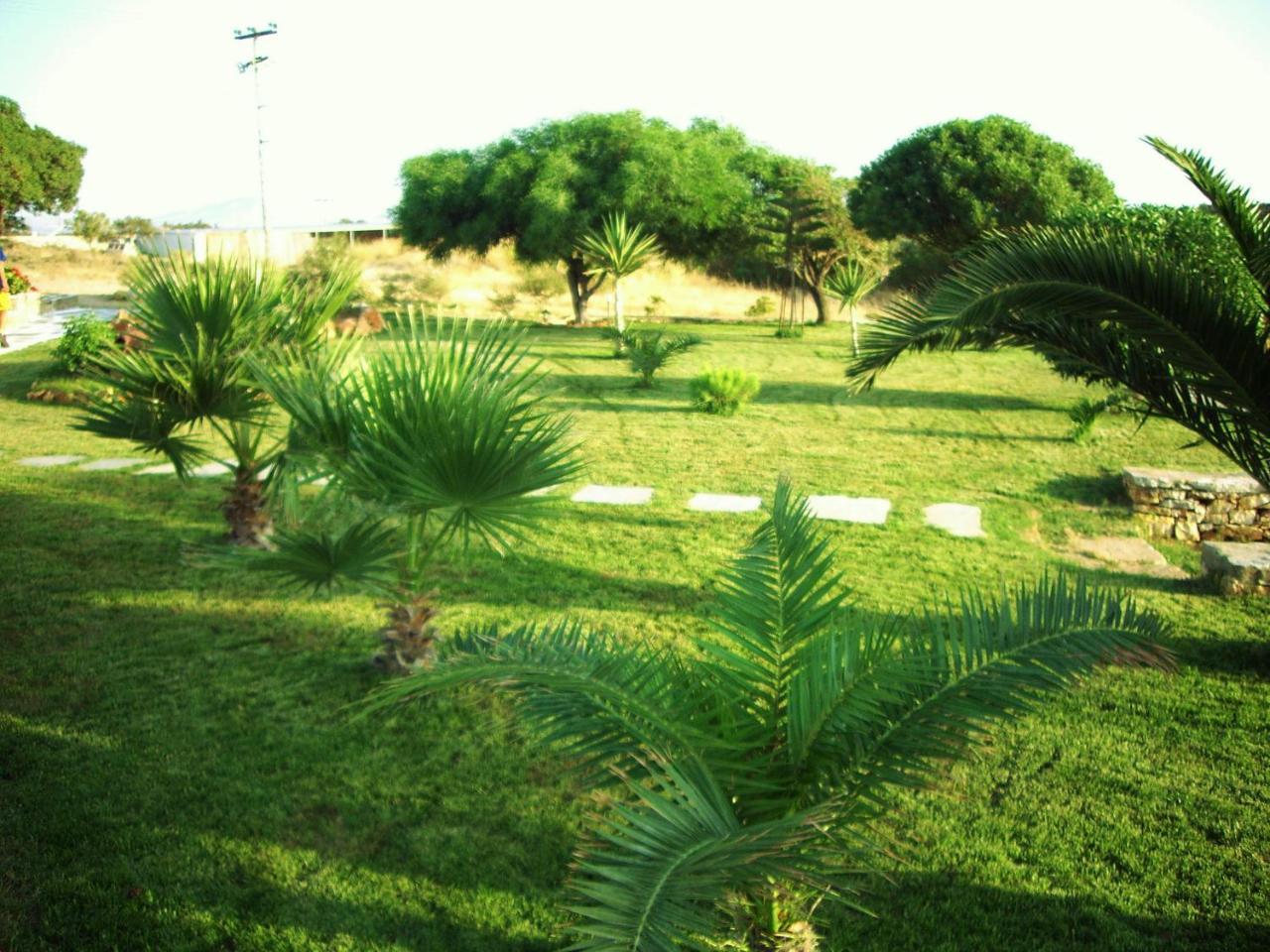 Villa Faros Small Hotel & Restaurant Aliko Beach Buitenkant foto