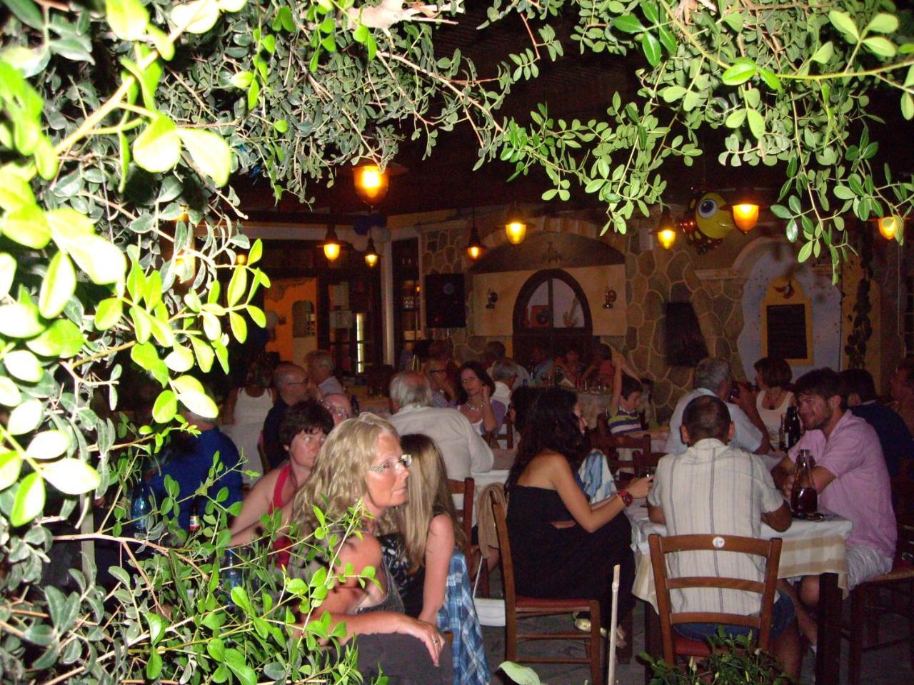 Villa Faros Small Hotel & Restaurant Aliko Beach Buitenkant foto